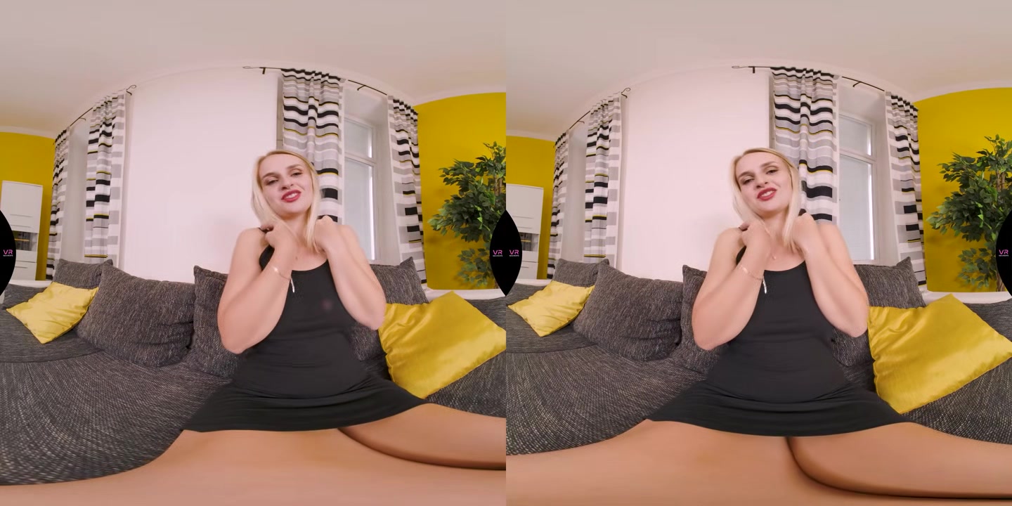 Kristy Waterfall Fucks The Toy - VRSexperts