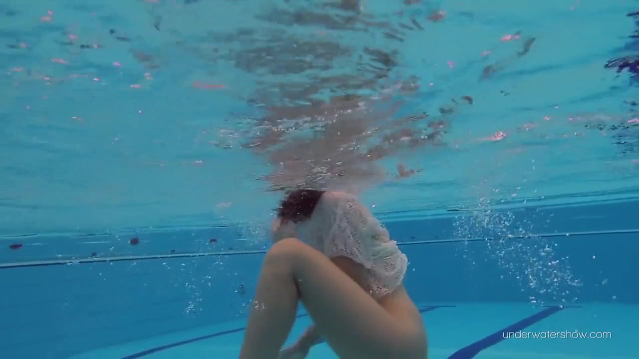 Katy Soroka - Hairy Teen 18+ Underwater