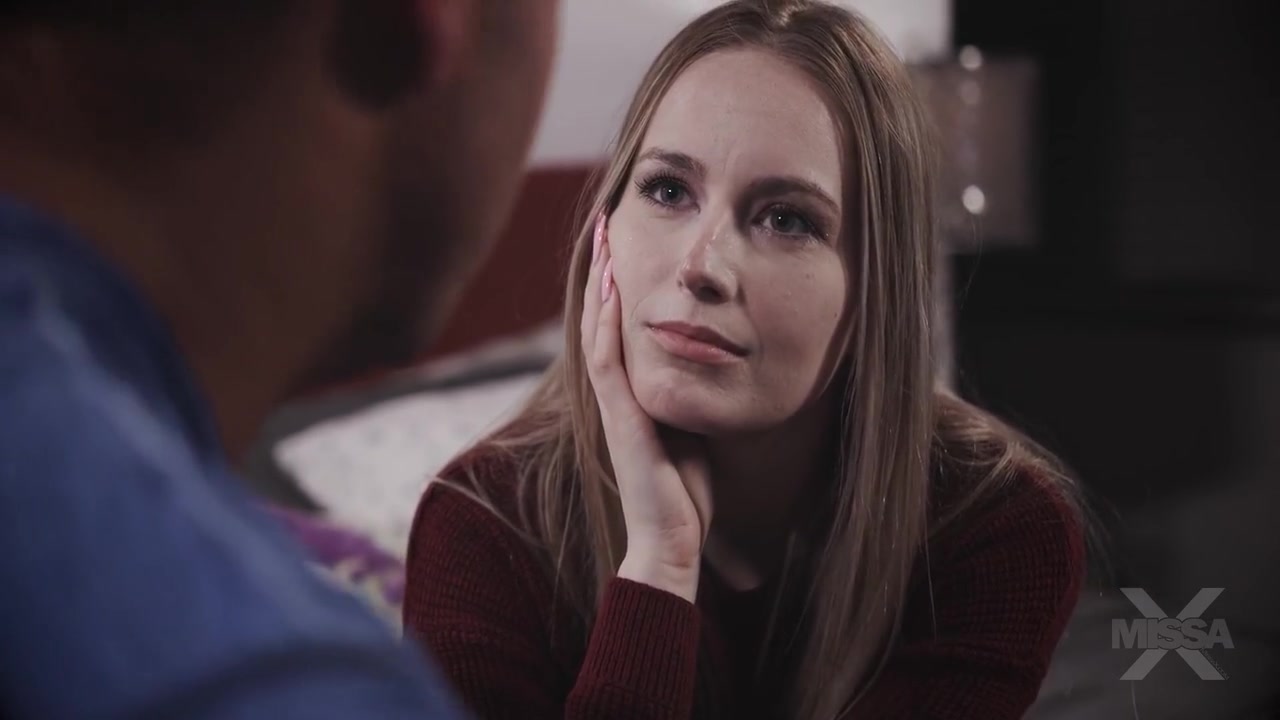 How To Seduce Your Step-daddy With Missa X, Scarlett Sage And Chad White