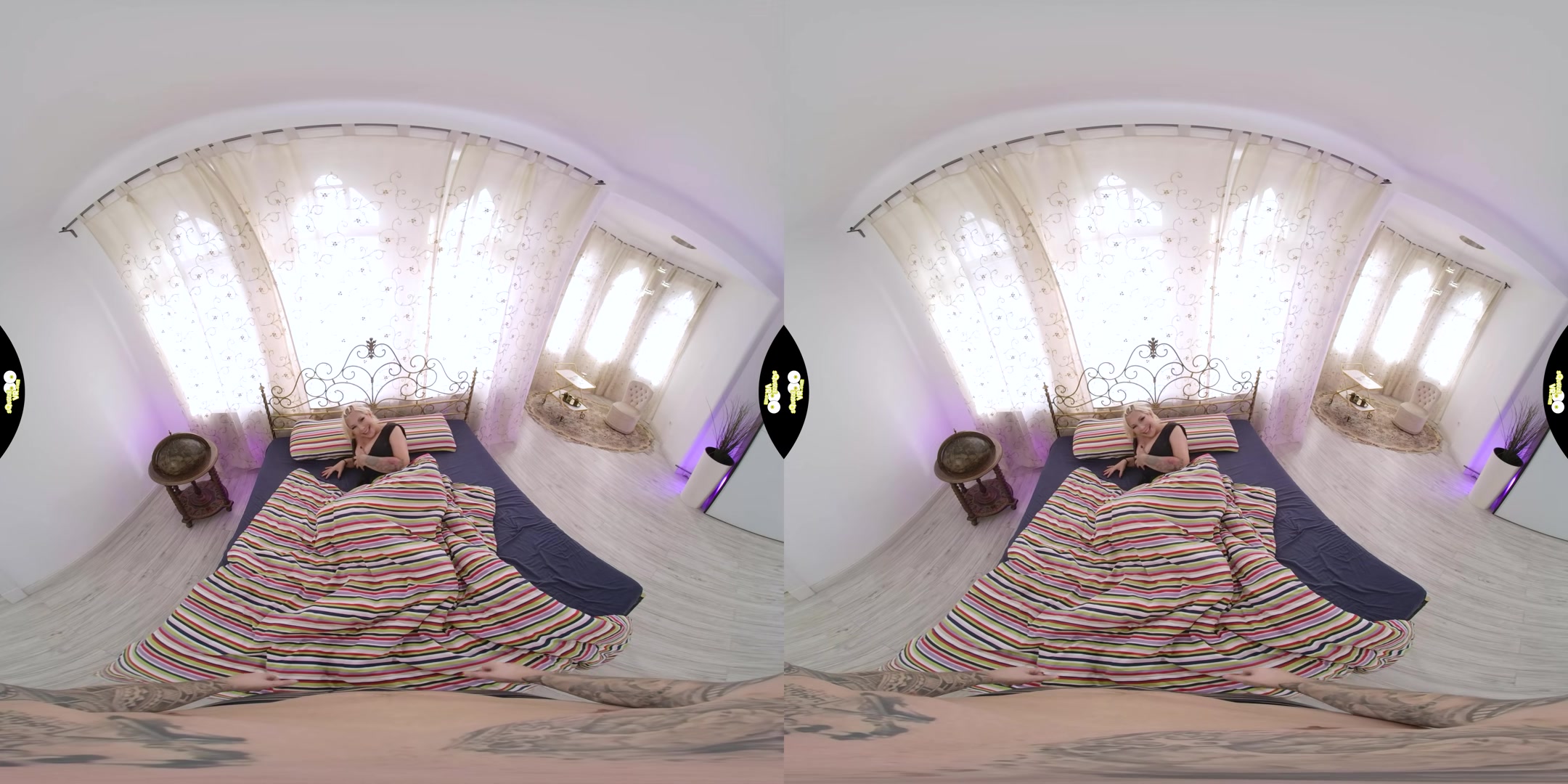 Morning With Kira Hot - SqueezeVR