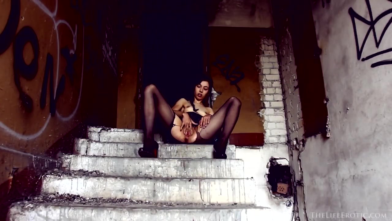 Nights End 2 - Gabriela E - TheLifeErotic