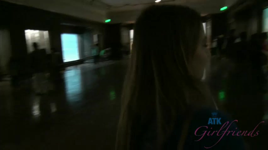 ATKGirlfriends video: virtual vacation with Pressley Carter