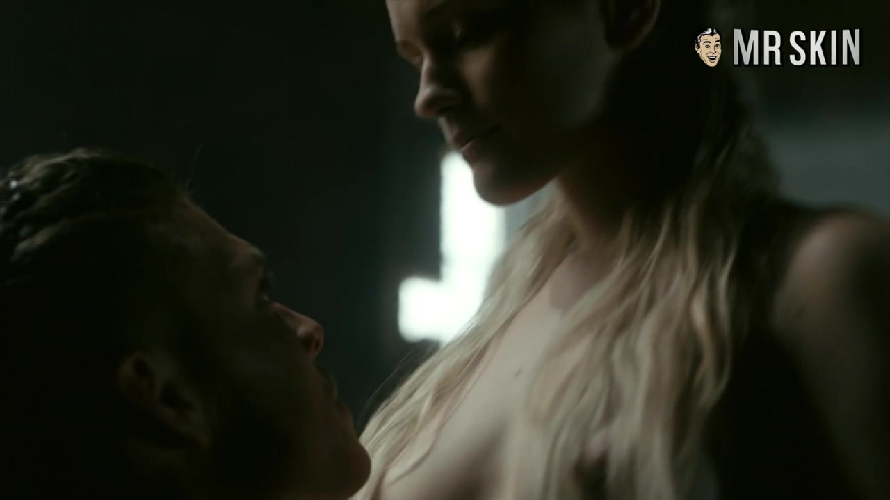 Emilia Clarke's Boobs Keep Winter Coming - Mr.Skin