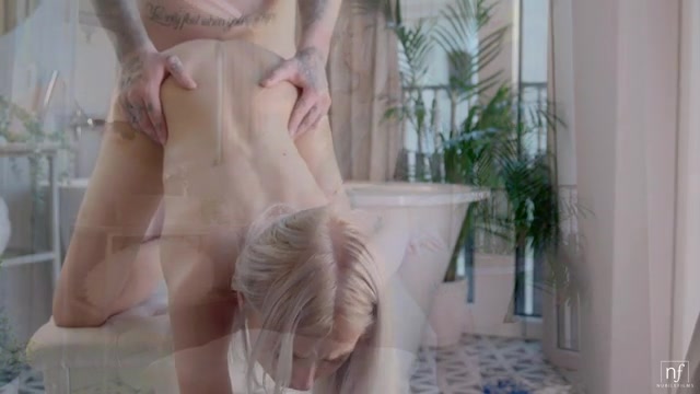 One Hot Bath - S43:E5 - Nubilefilms