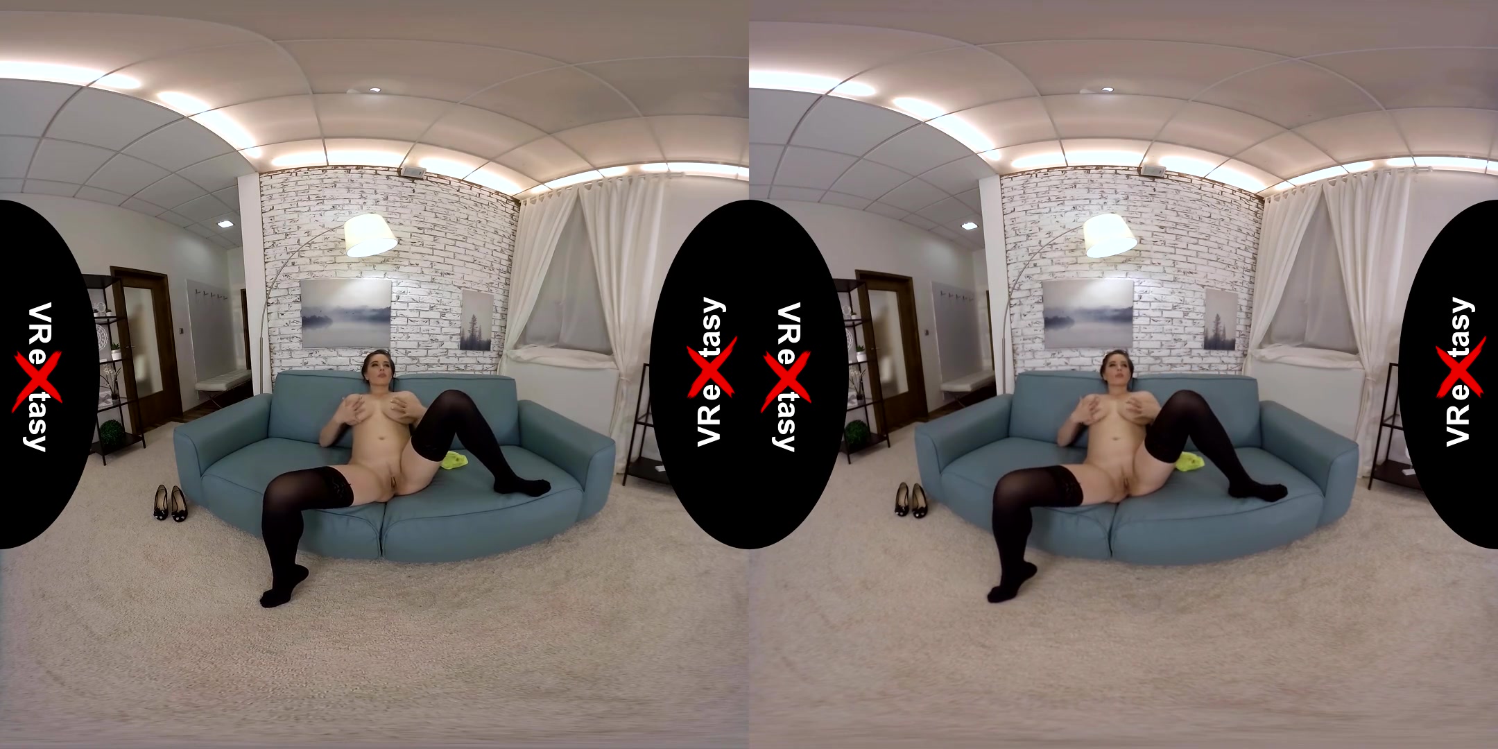 Lilu Koukou Solo - SexLikeReal