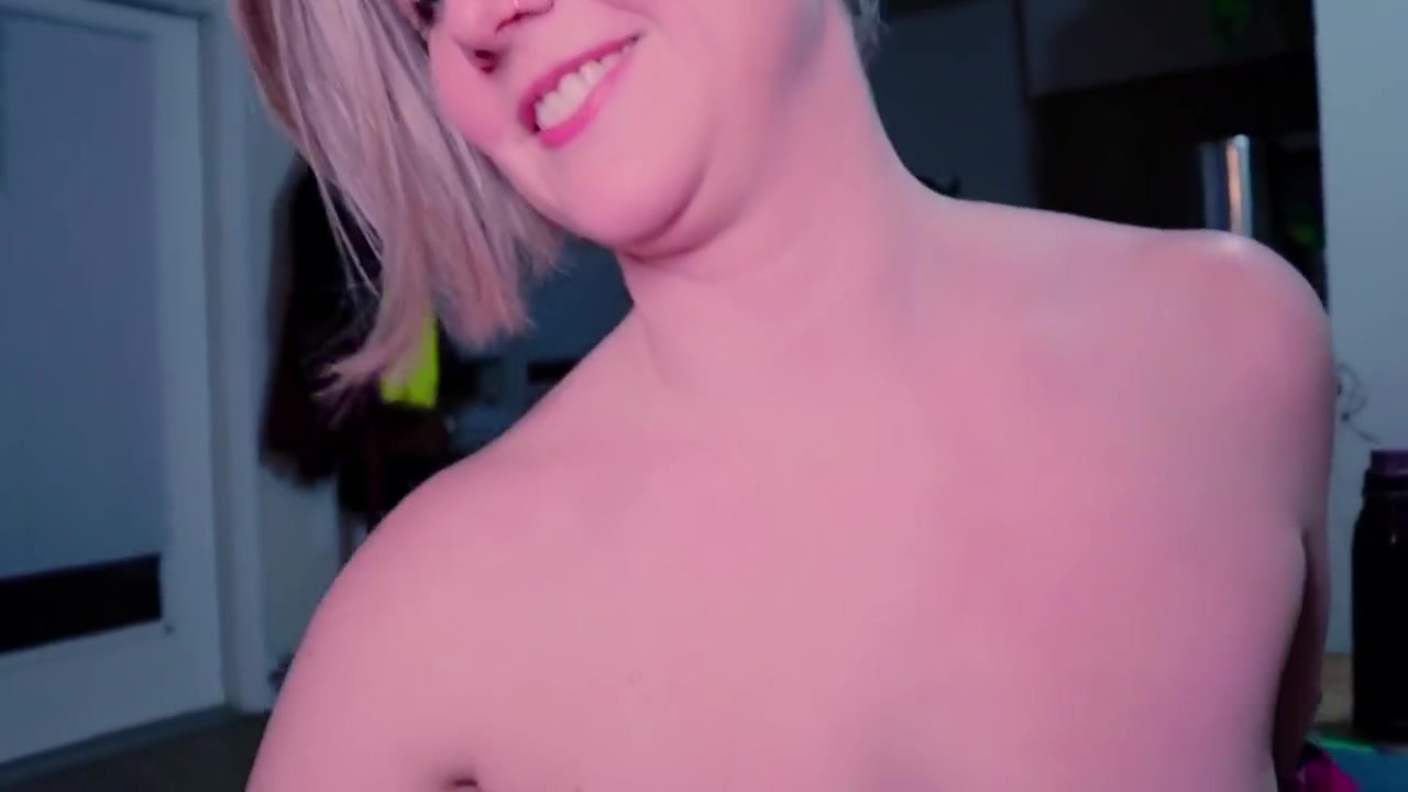 Meeting A Fan And Sucking Their Cock