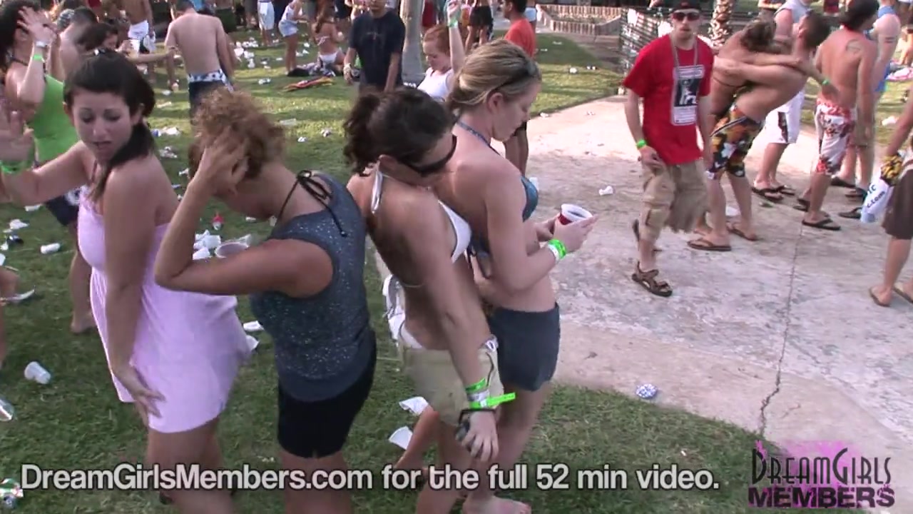 Epic Spring Break Partying Flashing & Hardcore Fucking - DreamGirlsMembers