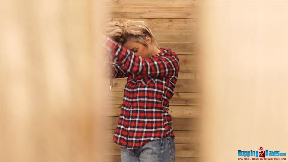 Louise - Stripping Stable Girl - BoppingBabes