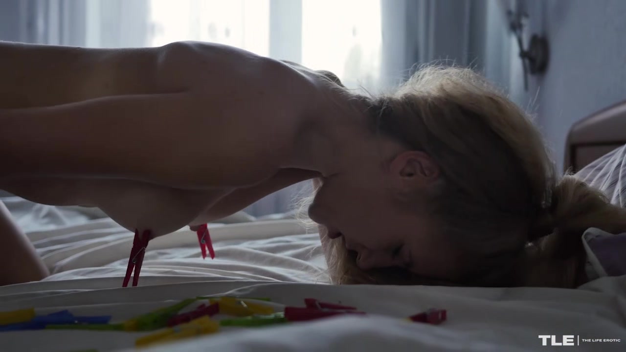 Clothespins Experiment 2 - Kerry Bradshow - TheLifeErotic