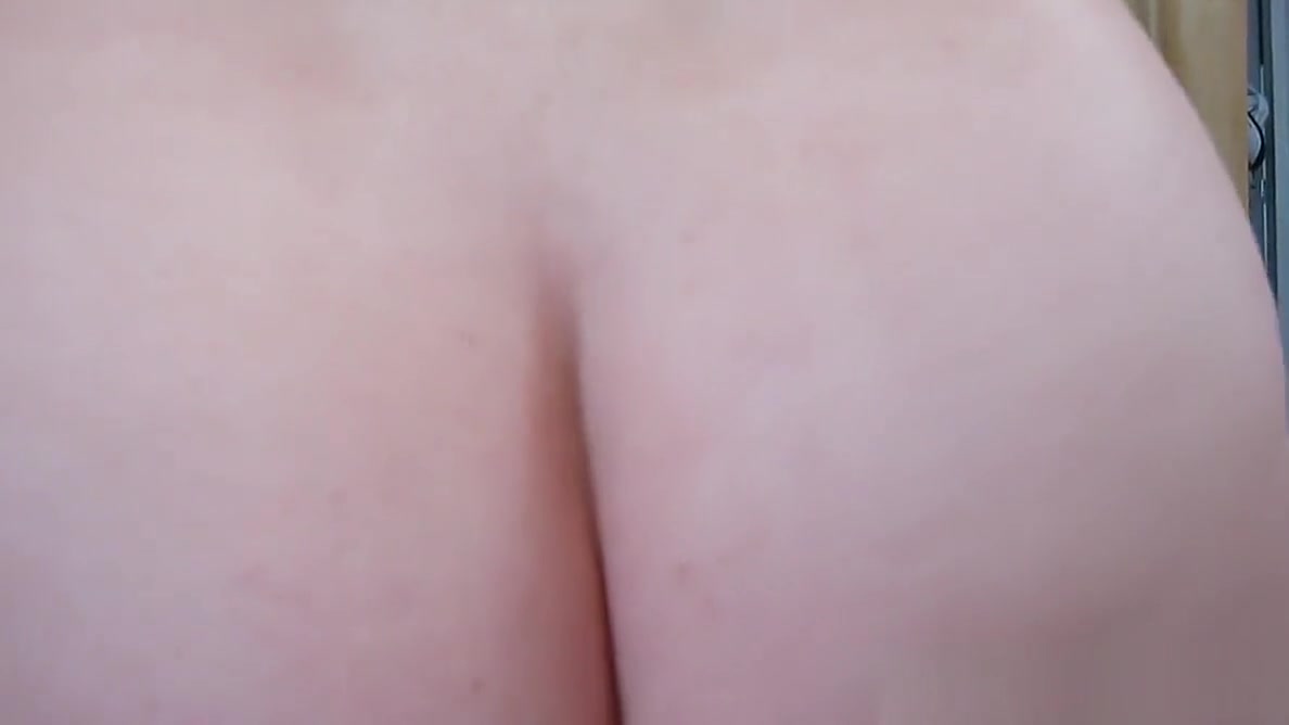 Curvy redhead Rainia Belle gets fucked