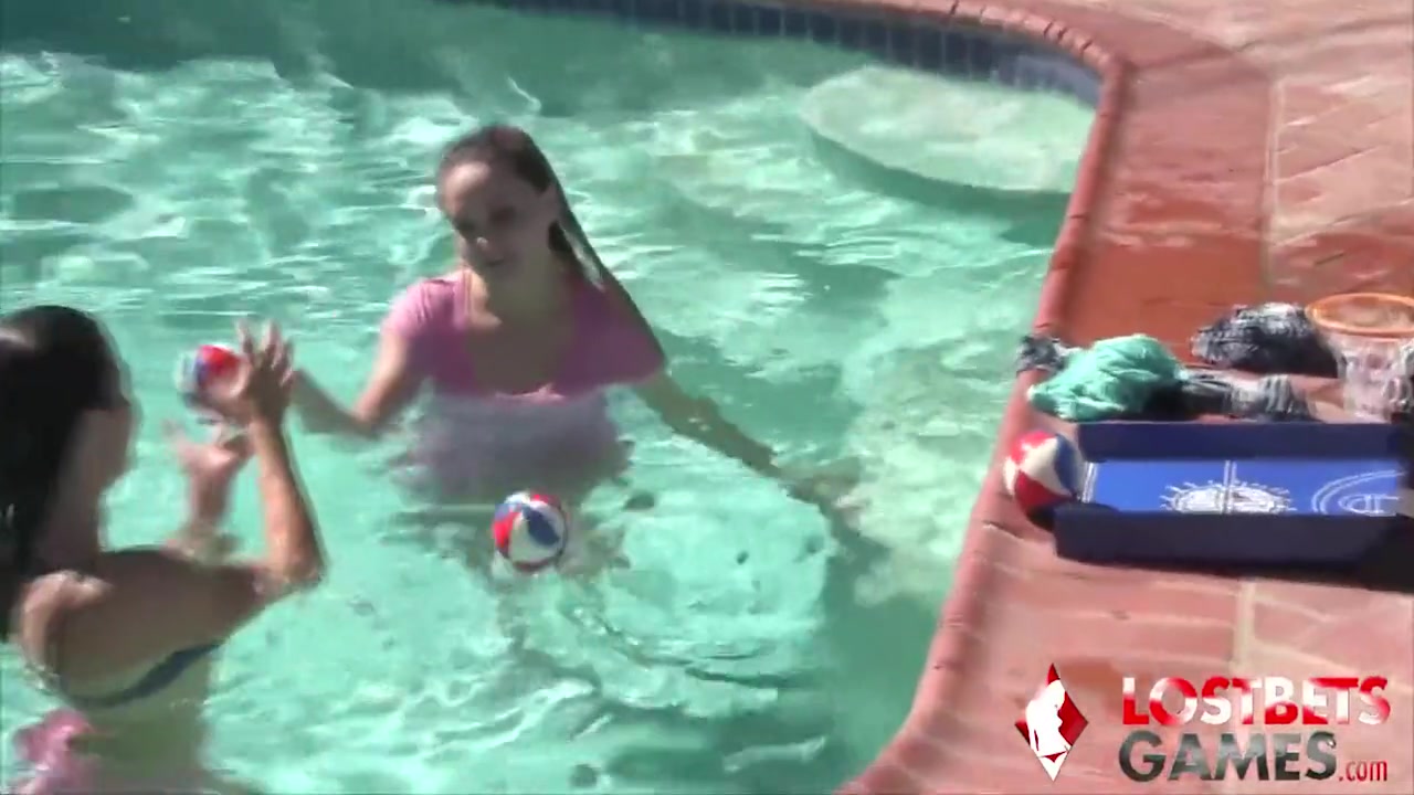 Poolside Blowjobs And Lesbian Licking Gets Intense