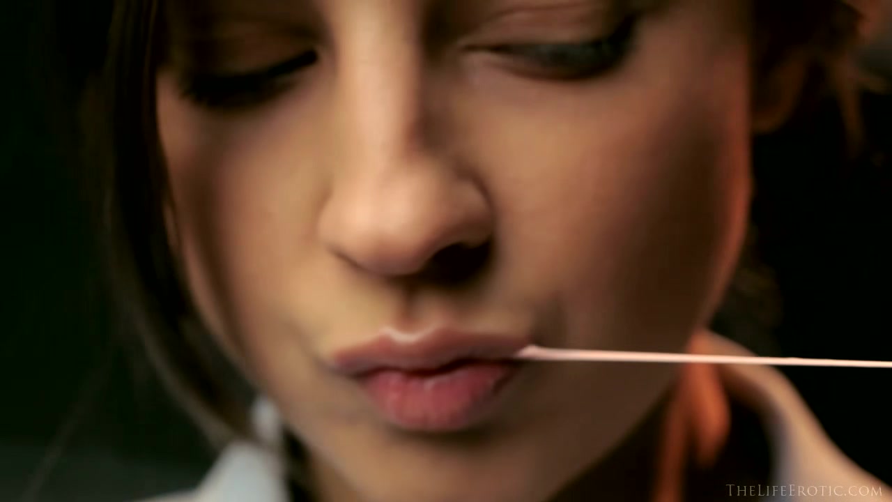 Bubble Gum 2 - Melena A - TheLifeErotic