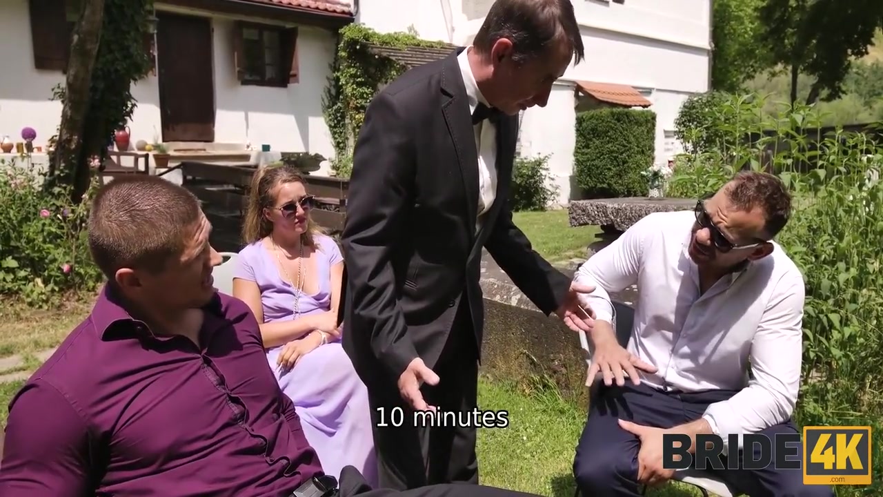 Tomas Fuk And Vera Jarw - Never Piss Off A Bride