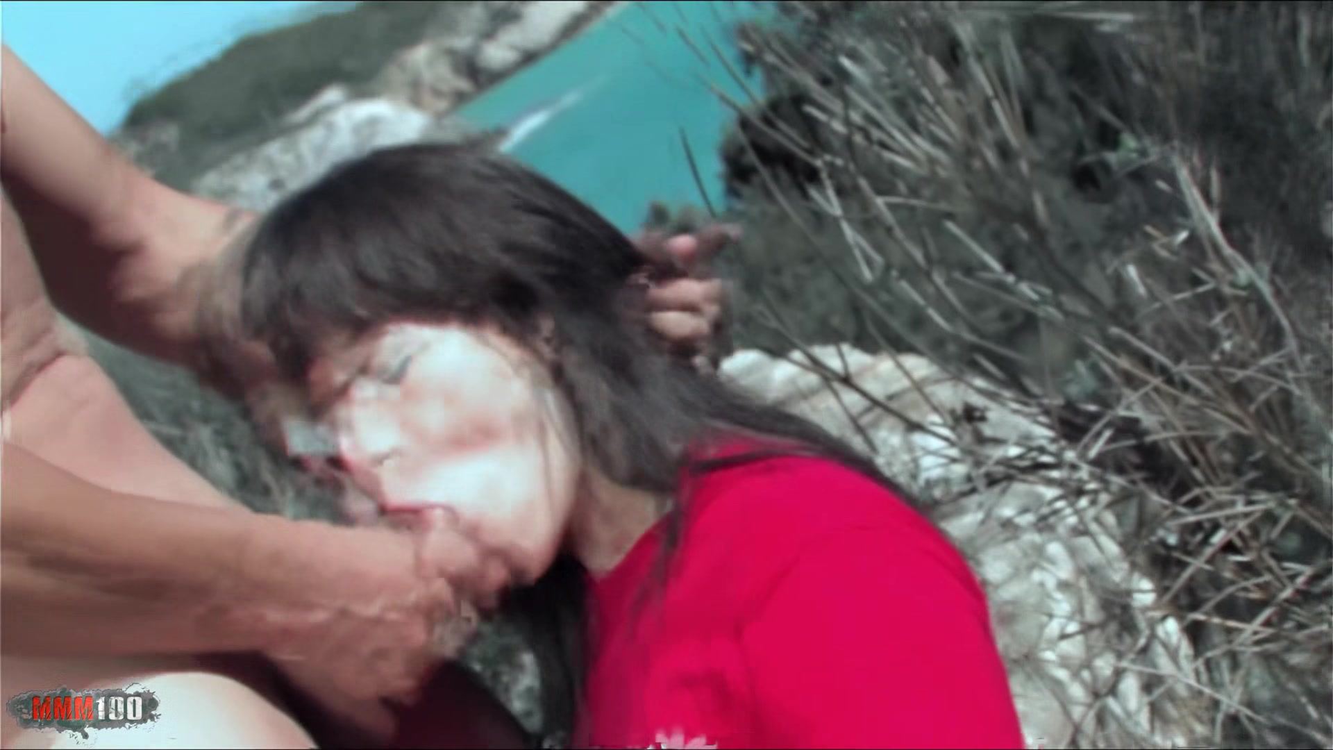 Petite Young Spanish Babe Outdoor Fucking