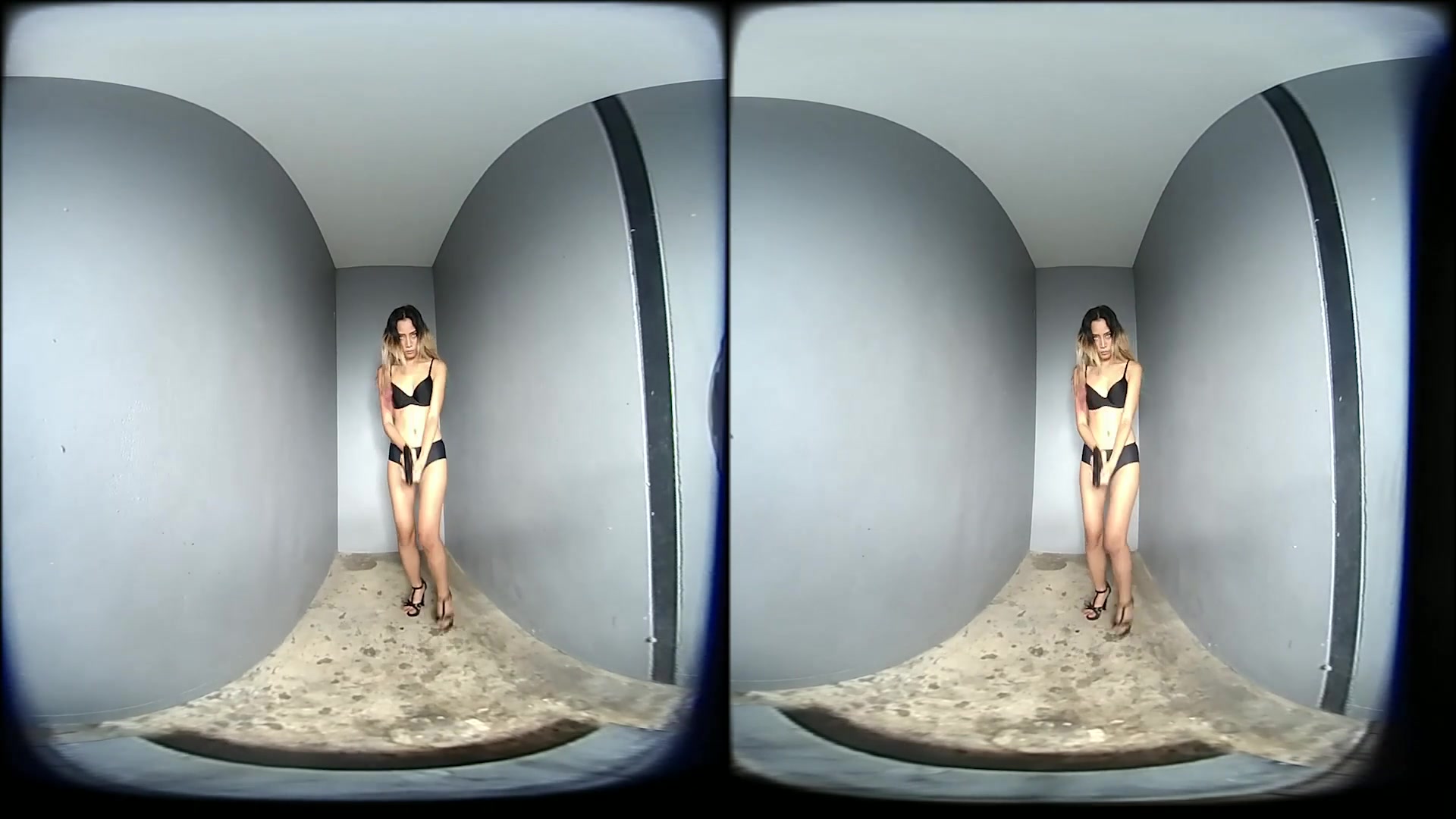 This Girl Is A Dangerous Weapon - VRPussyVision