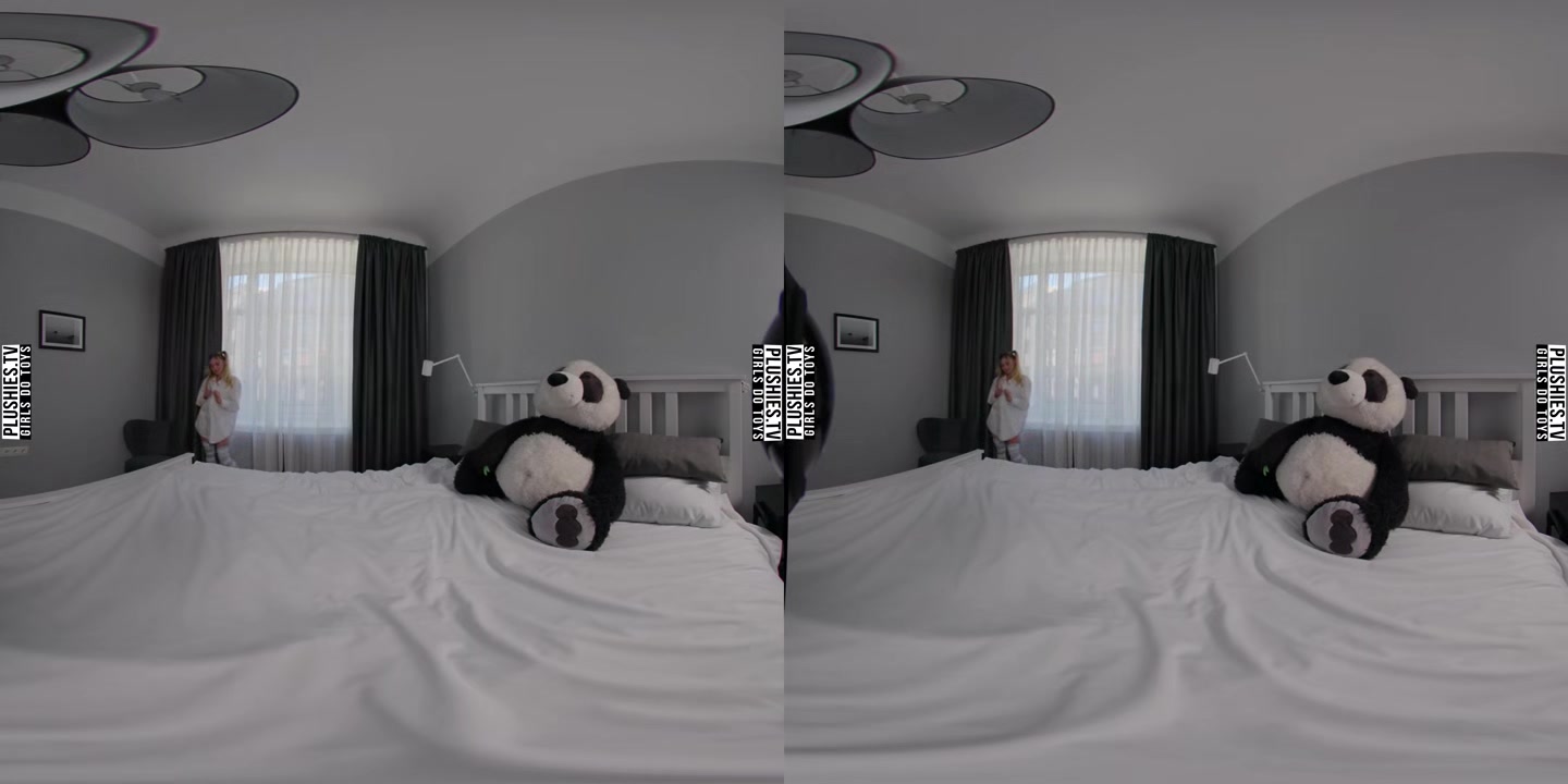 Stefani Kaleesy - New Boyfriend Panda Bear - PlushiesVR