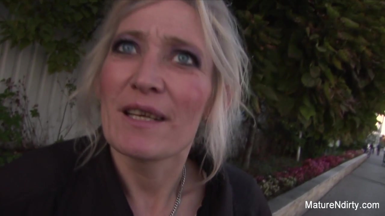 Blonde Mature Sucks Fucks Outdoors - Mature'NDirty