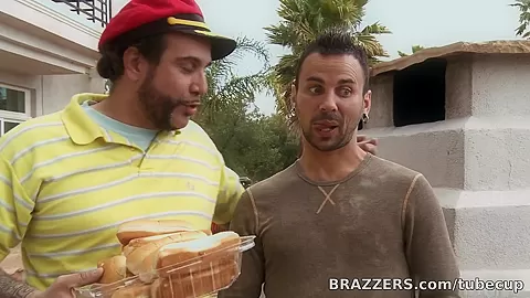 Baby Got Boobs: Livin' The Dream