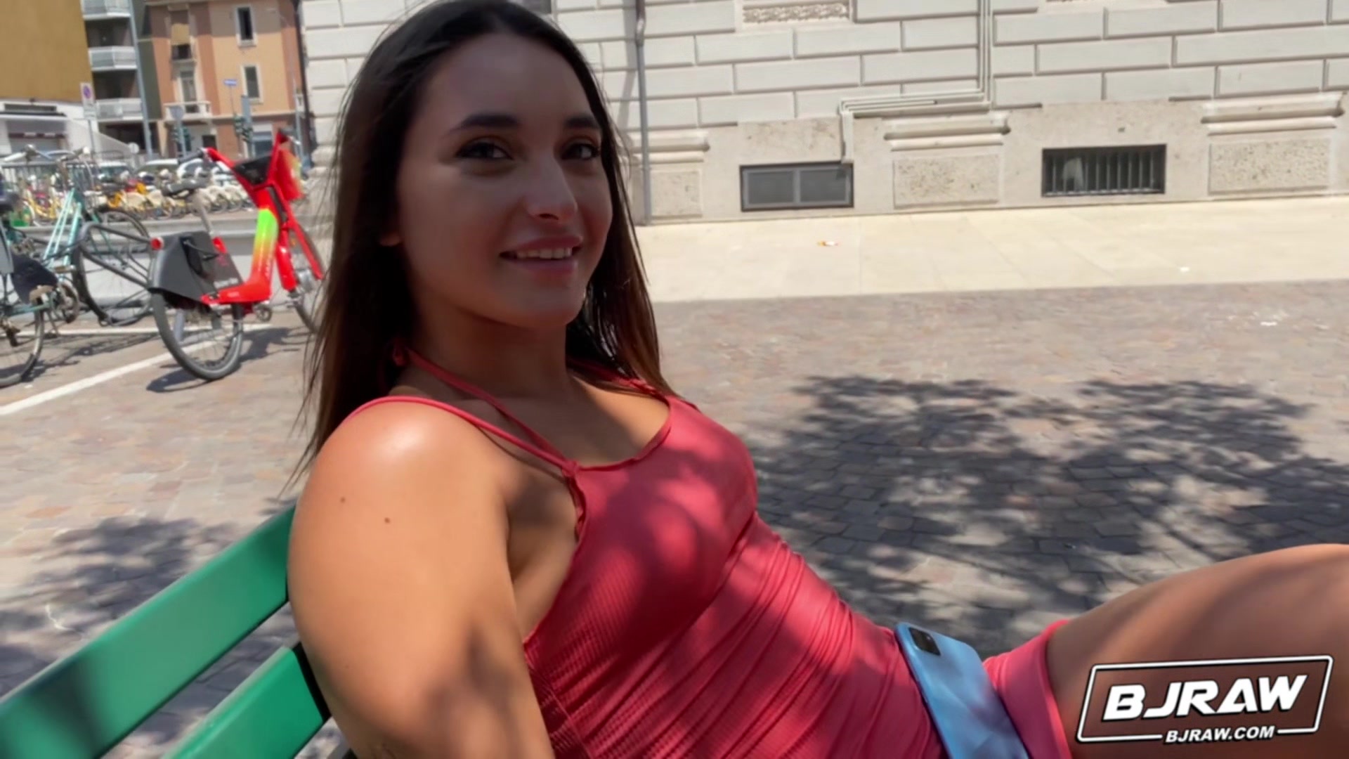 Saras Italian Blowjob - BJRaw