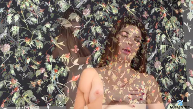 Paradise - Nubiles