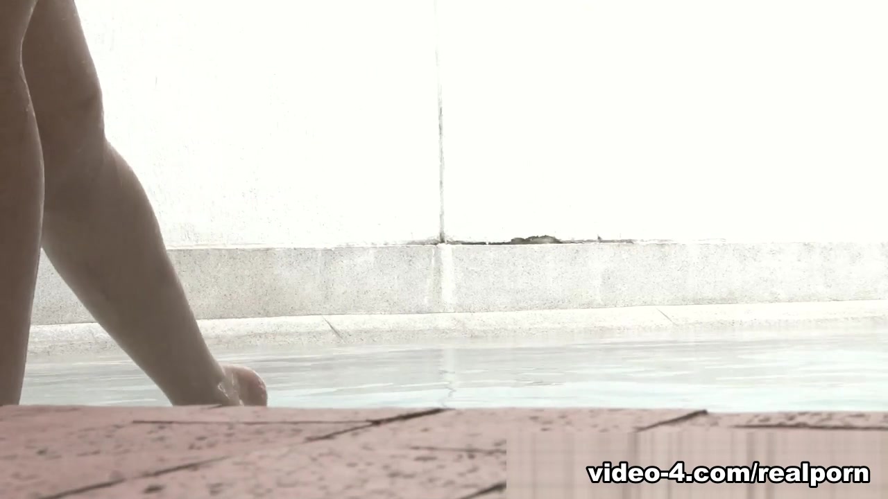 Blonde Milf posing in front of Camera - RealPornLife