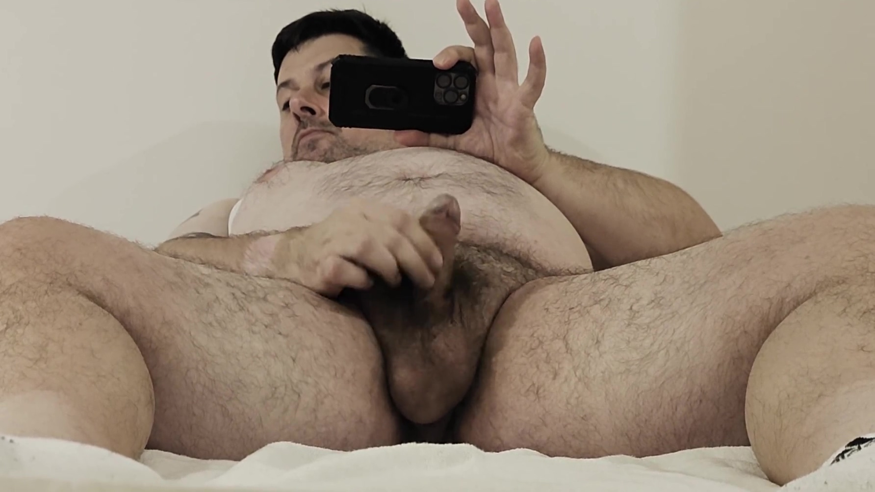 Just Love To Lay On The Bed And Wank