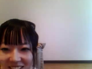 Astonishing Chinese cutie glimpses her tooshie on cam