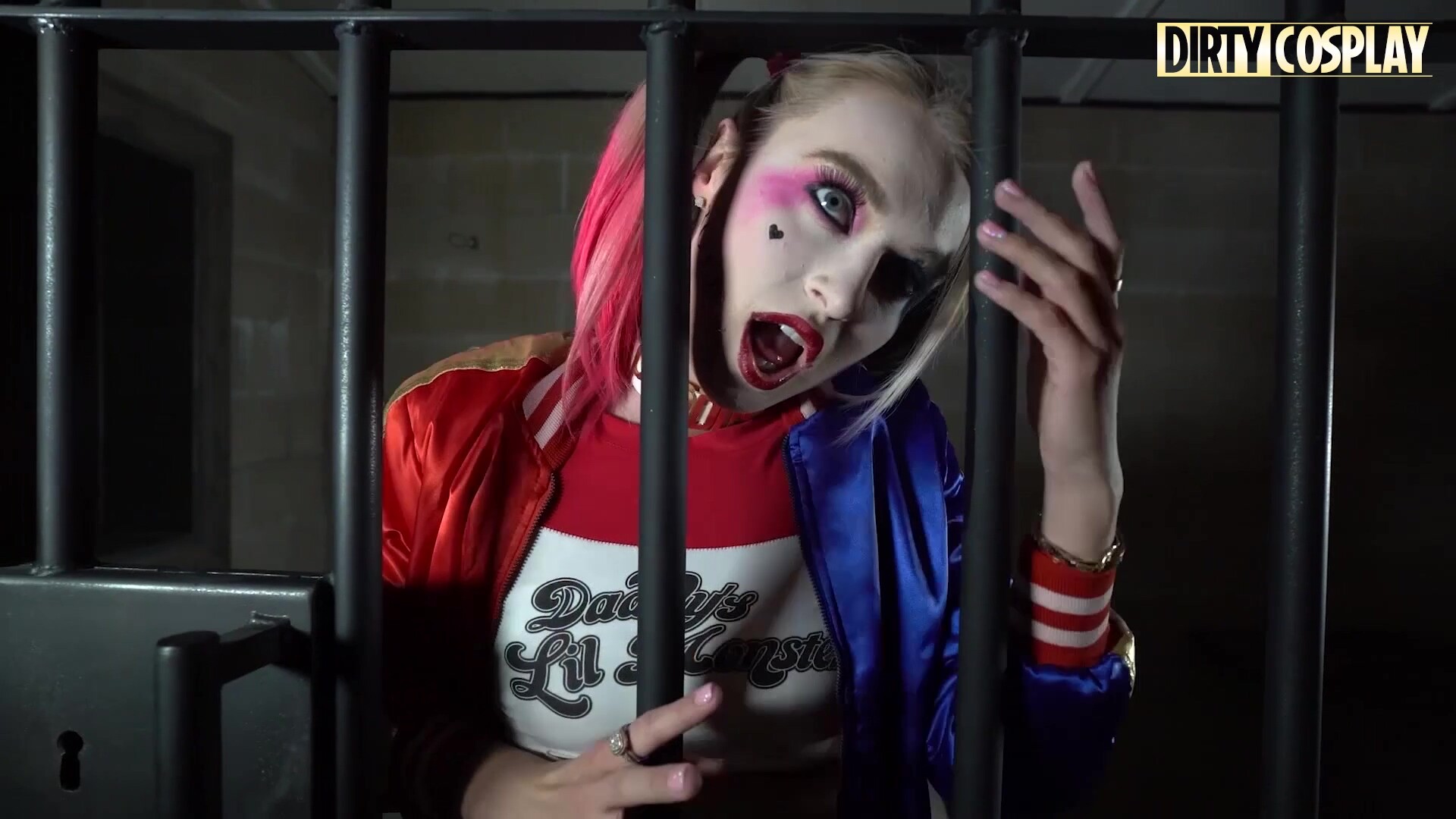 DIRTYCOSPLAY - The Jacker Can't Stay Away From Harley Sinn's Hot and Tight Pussy