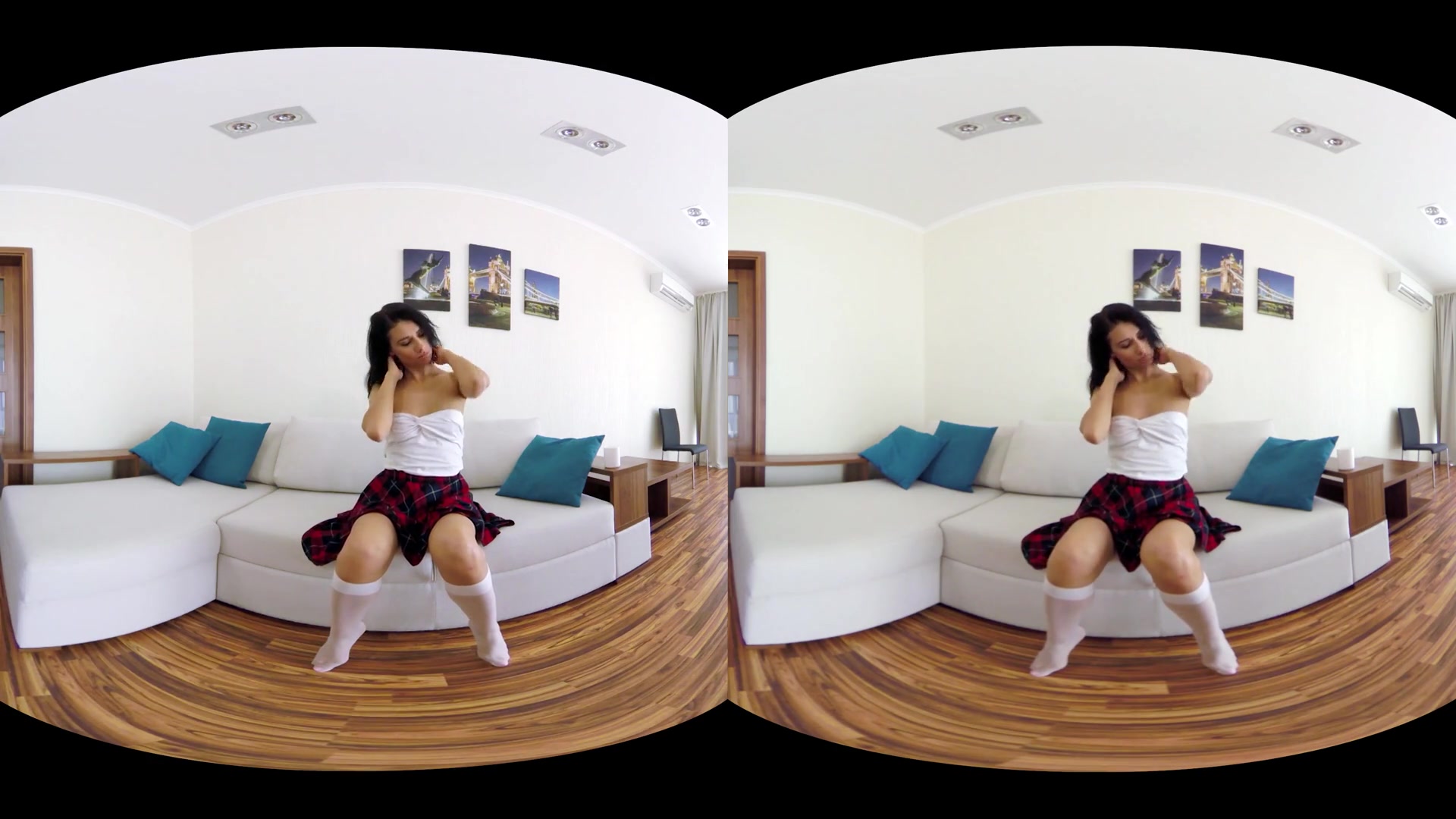 Sally Palmer in Coffe Break - RealJamVR