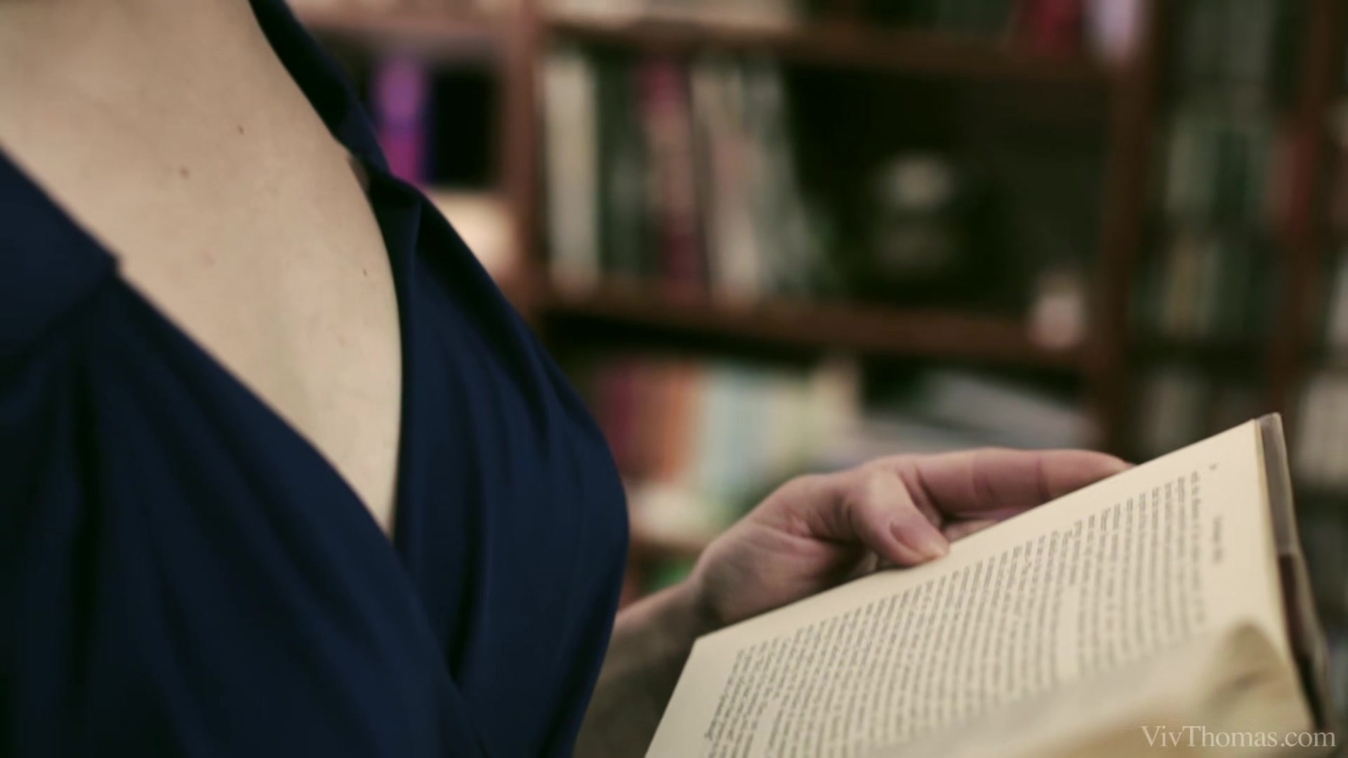 Reading Room Scene 1 - Articulation - Alexandra Stein & Lorena Garcia - VivThomas