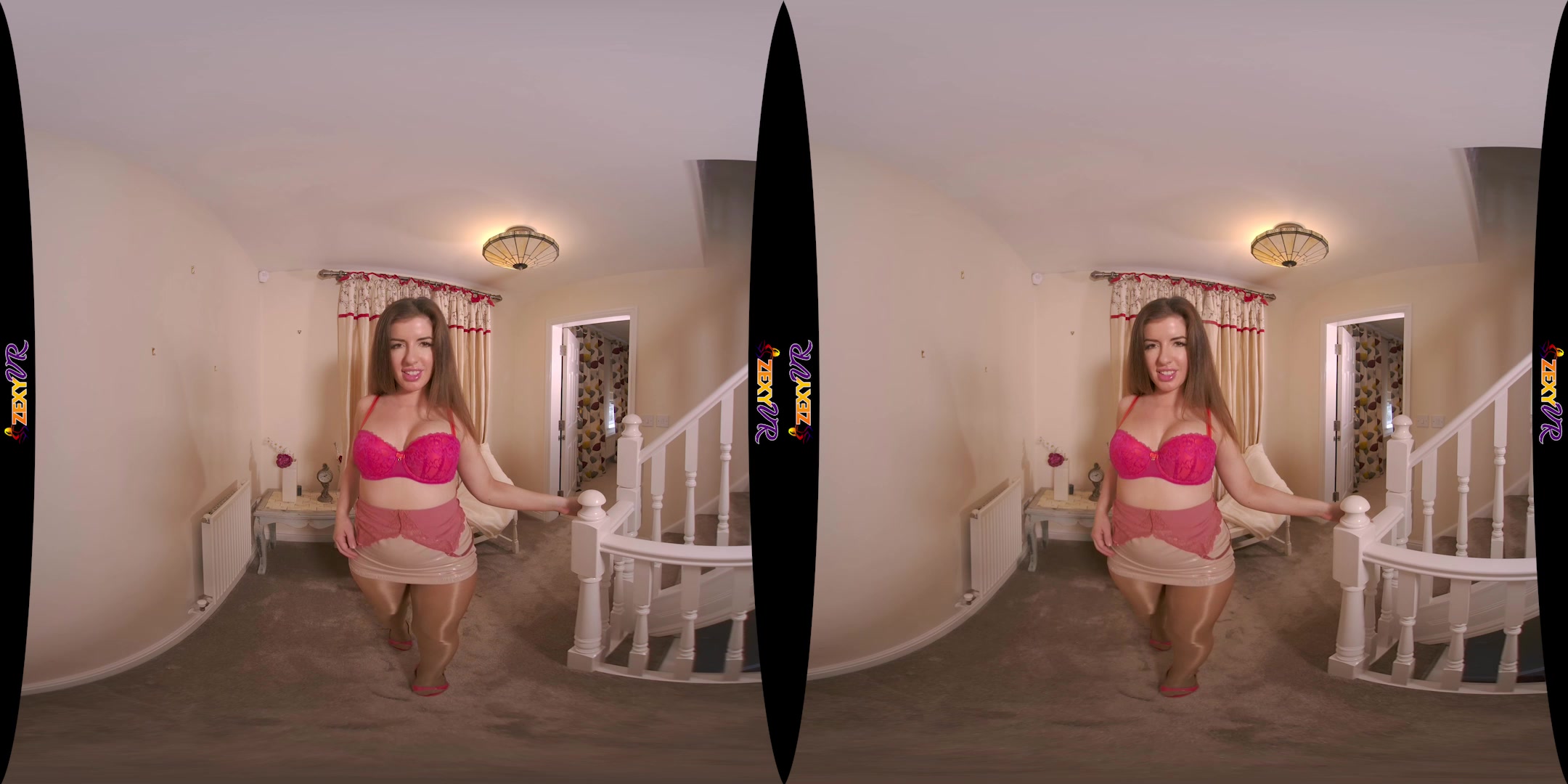 Sneaking Out featuring Lexi - ZexyVR