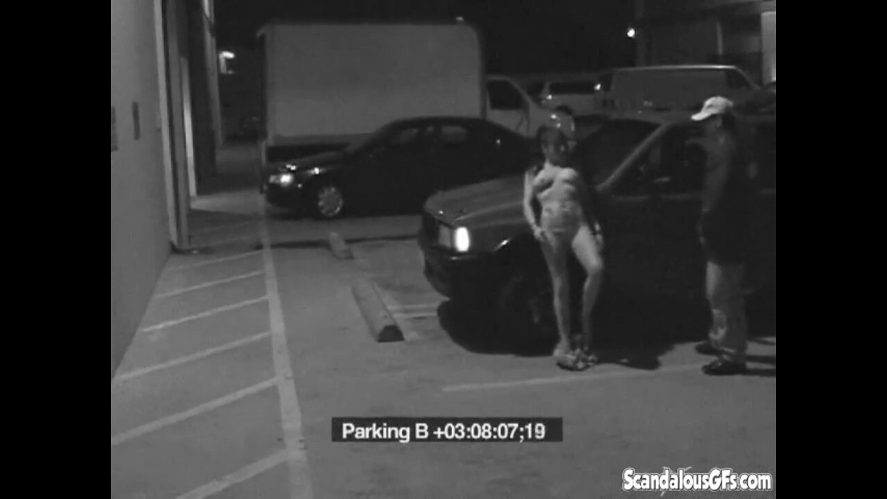Security Blowjob by Hot Babe Caught on CCTV