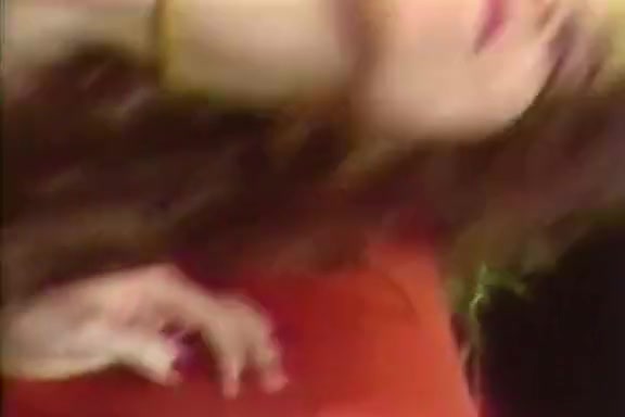 Shanna McCullough, John Leslie in extremely arousing classic porn movie