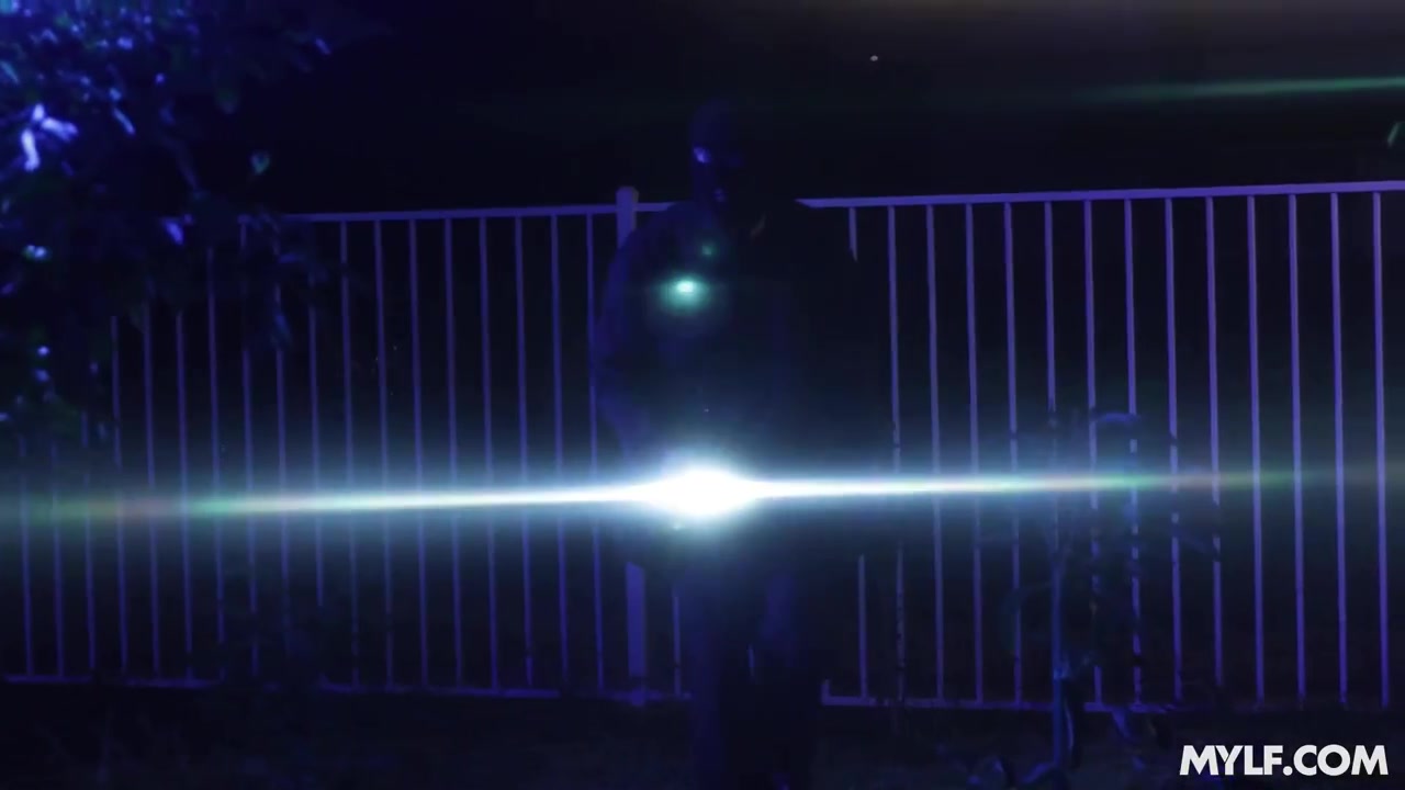 Horny Burglar - MYLF