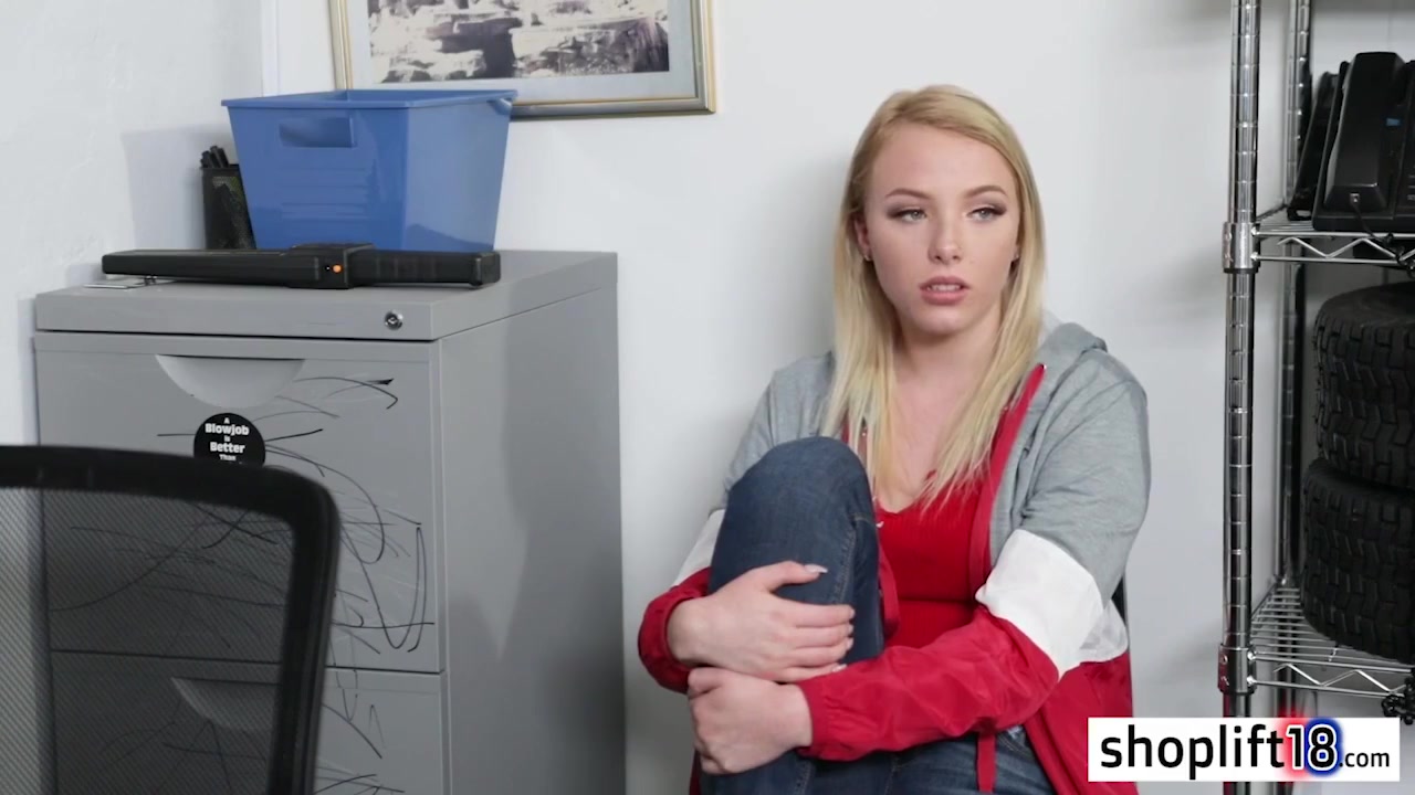Beautiful teen 18+ Got Busted By Bad Cop And He Fucked Her