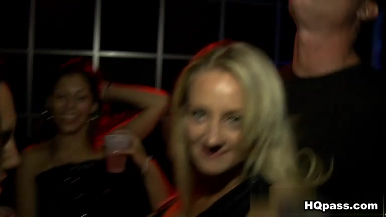InTheVip - Bottoms up