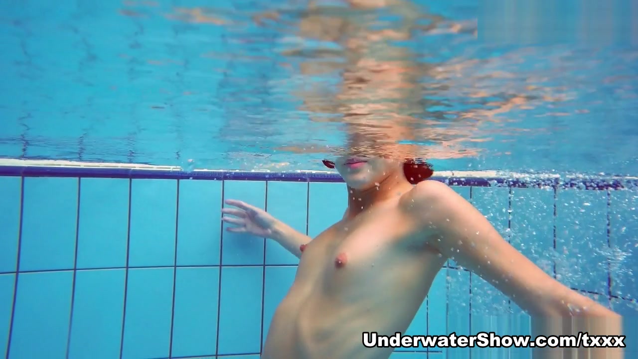 Marusia Video - UnderwaterShow