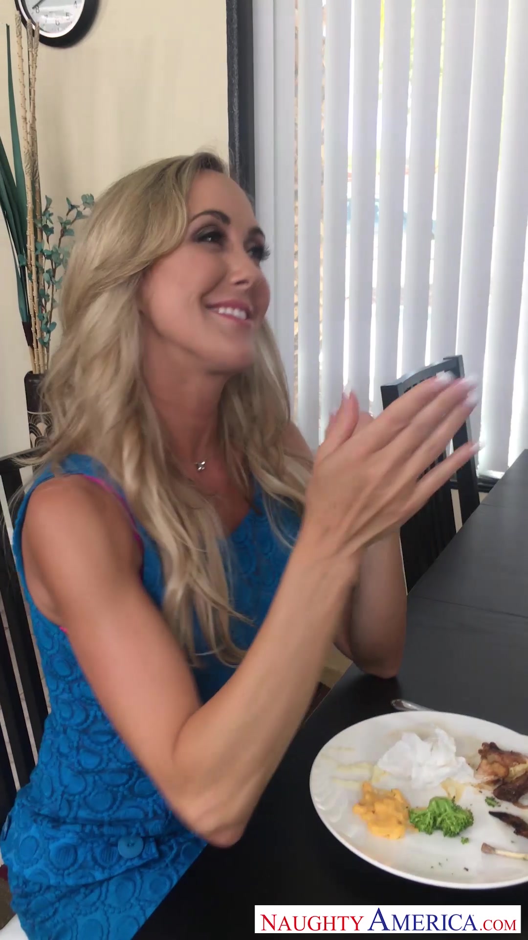 Stepmom Screw VR Porn starring Brandi Love - NaughtyAmericaVR