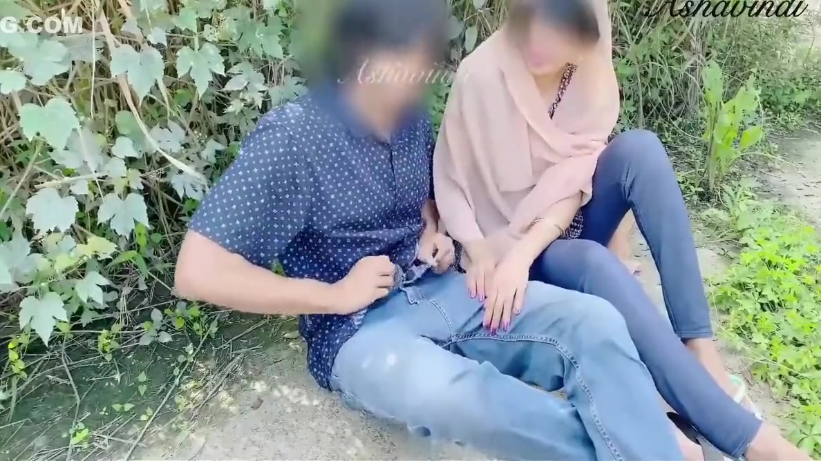 She Was Too Shy To Have Sex In The Outdoors
