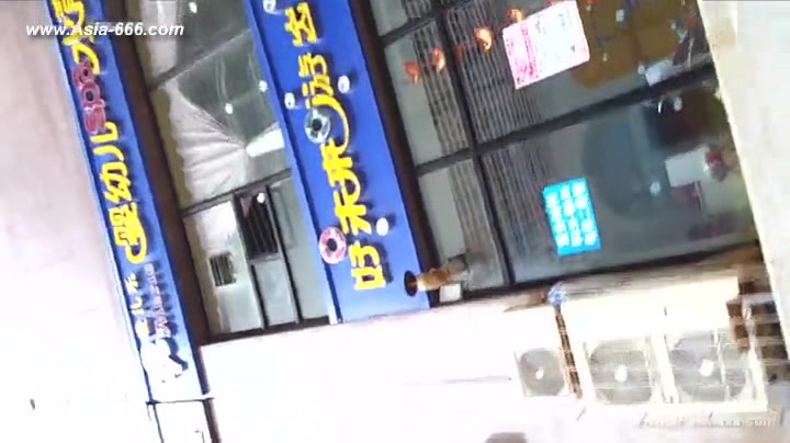 peeping chinese amateur upskirt.22
