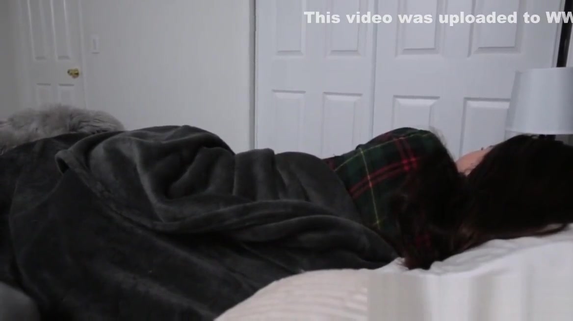Pretty teen 18+ stepsis sucks