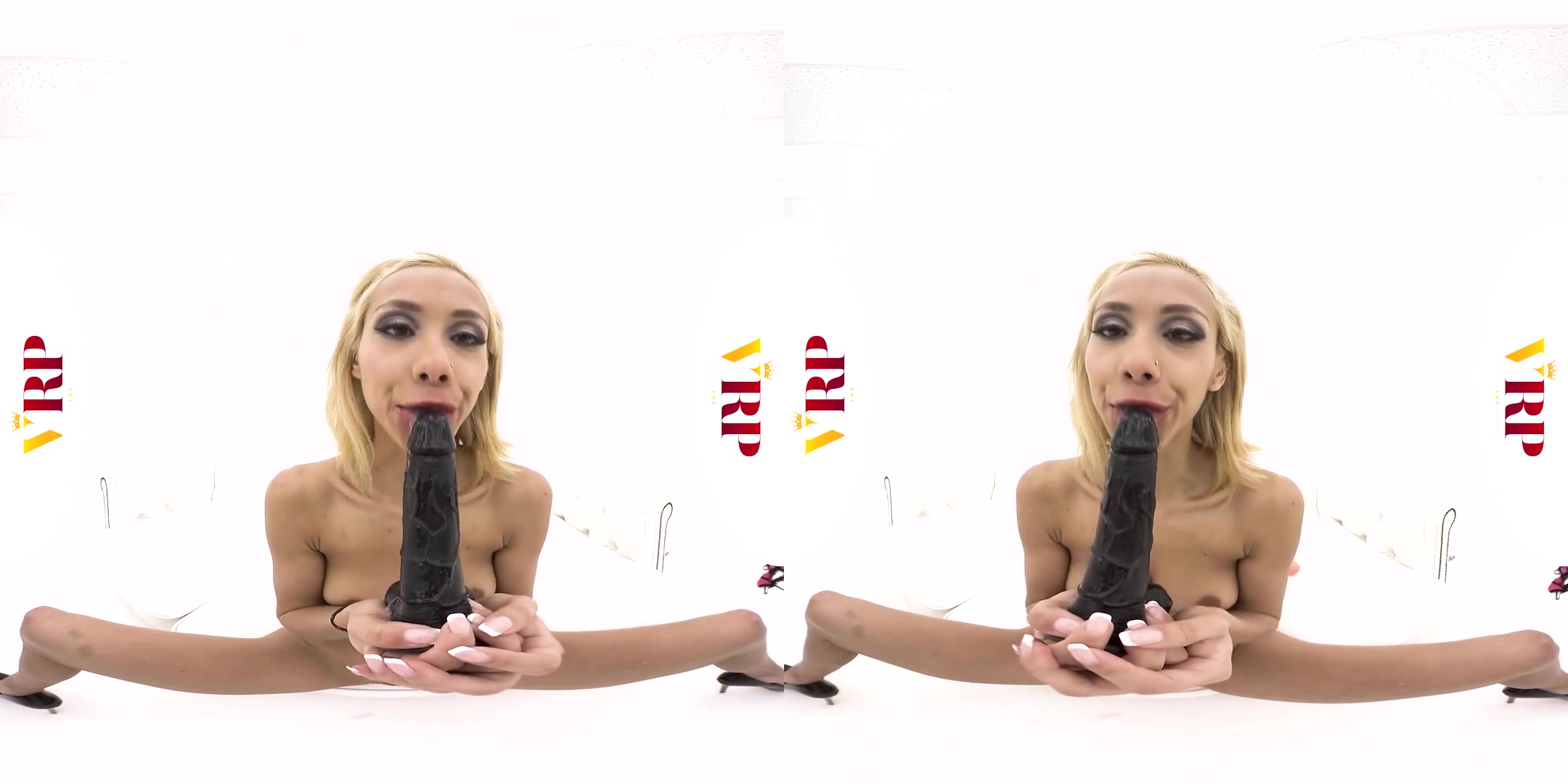 Veronica Leal in Double Dildo - VRPFilms