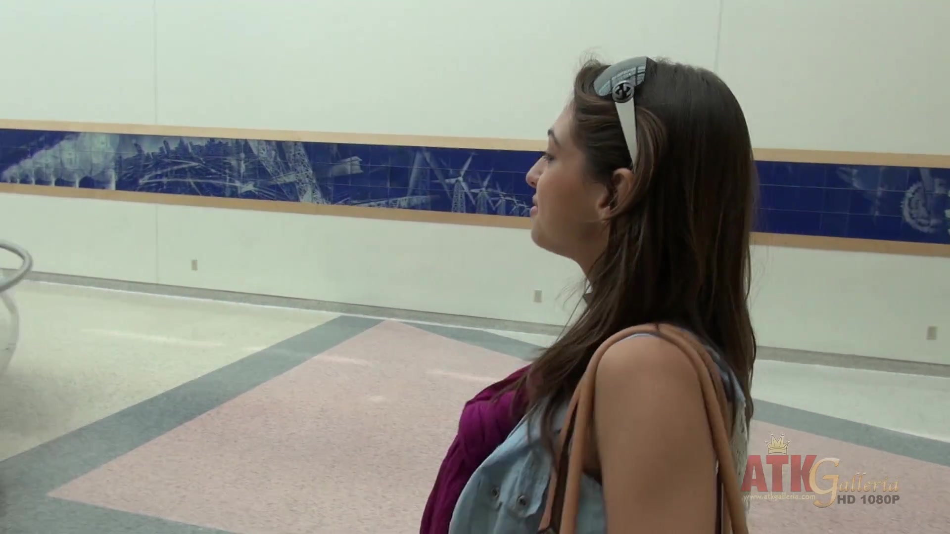 Virtual Date 1 with Sara Luvv 1/3