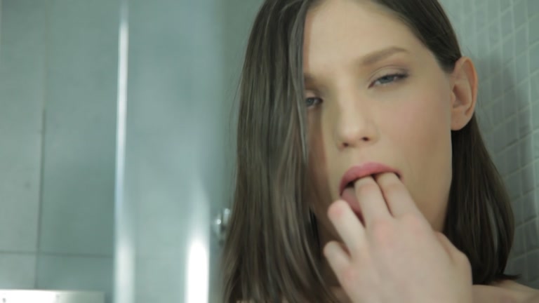Neona is in the real masturbation with toy in the shower