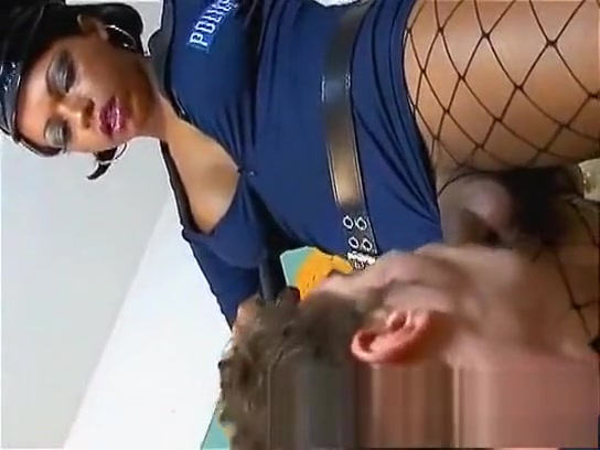 dark ladyboy Hard poke