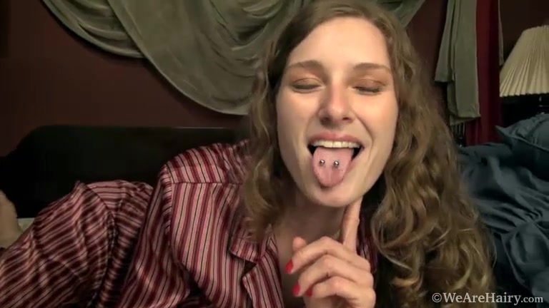 Kelly Jones loves exercise and naked yoga - Compilation - WeAreHairy