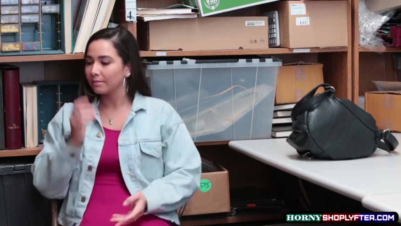 Karlee Grey In Busty Shoplifter Loves To Ride Dude Officer
