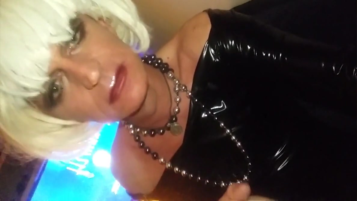 Tina Torride - For The Male Foot Lovers