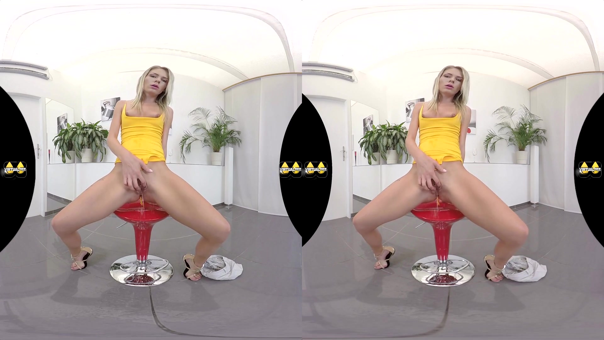 Claudia Mac in Peeing and Playing - VirtualPee