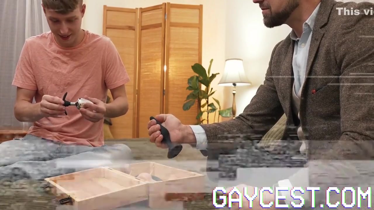 Noah White - Dilf Professor Uses Large Dildo On Step sons Tight Hole 7 Min